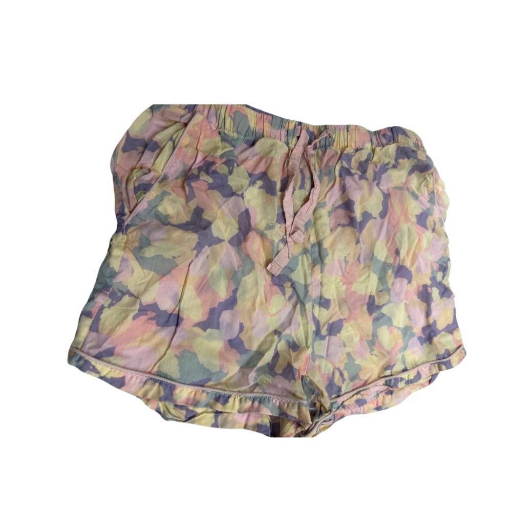 Colorful spring relax shorts